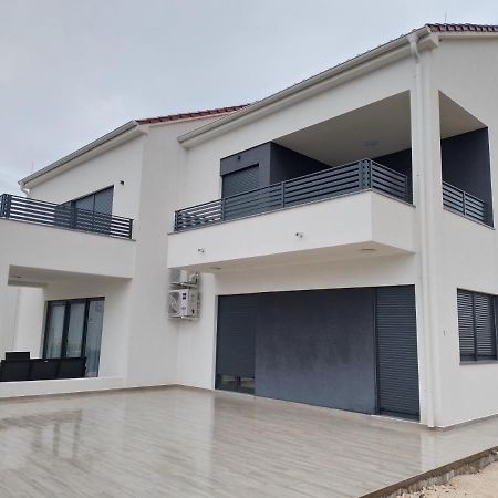 Villa Biba Novalja Ngoại thất bức ảnh