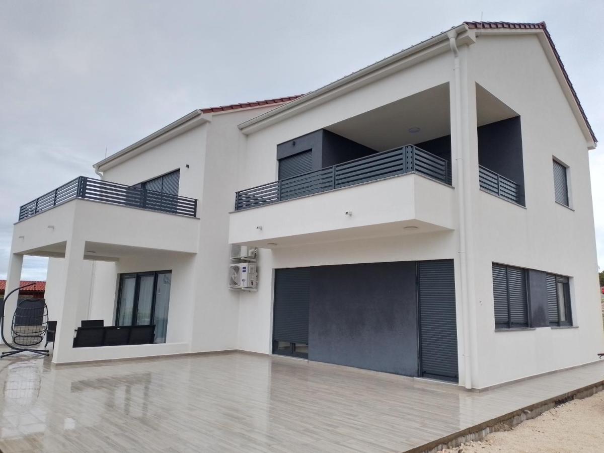 Villa Biba Novalja Ngoại thất bức ảnh